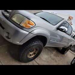 2004 Toyota Tundra