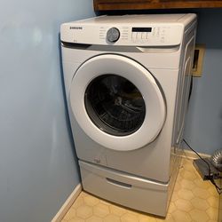 Front Load Washer with Pedestal