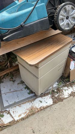 Free metal/ wood top cabinet update 10/21