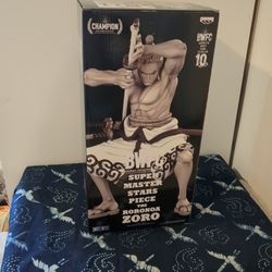 Zoro Figurine 