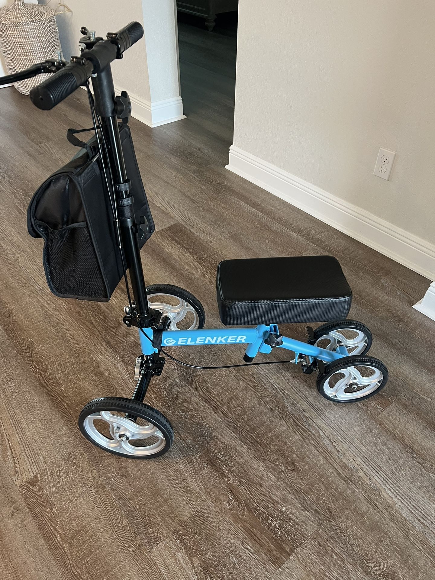 Knee Scooter