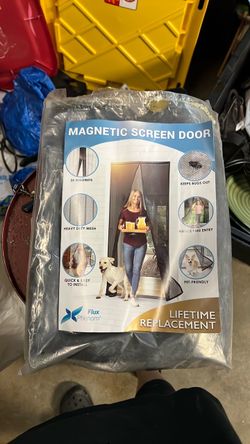 Magnetic  screen door
