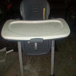 Graco HIGH CHAIR CLEAN!
