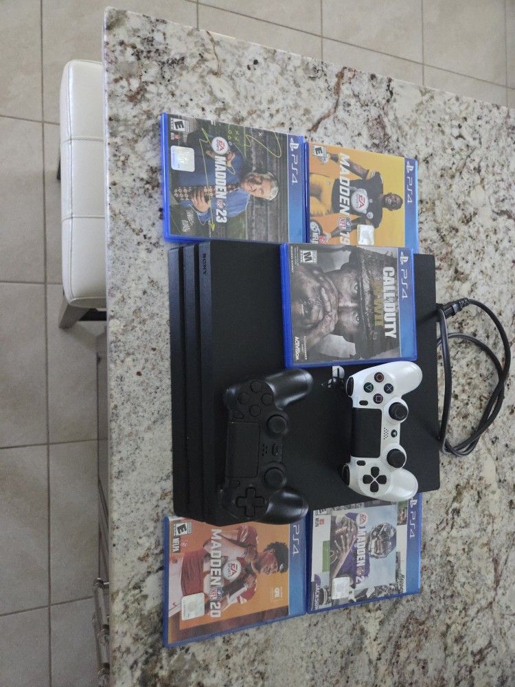 PS 4 Console and Games
