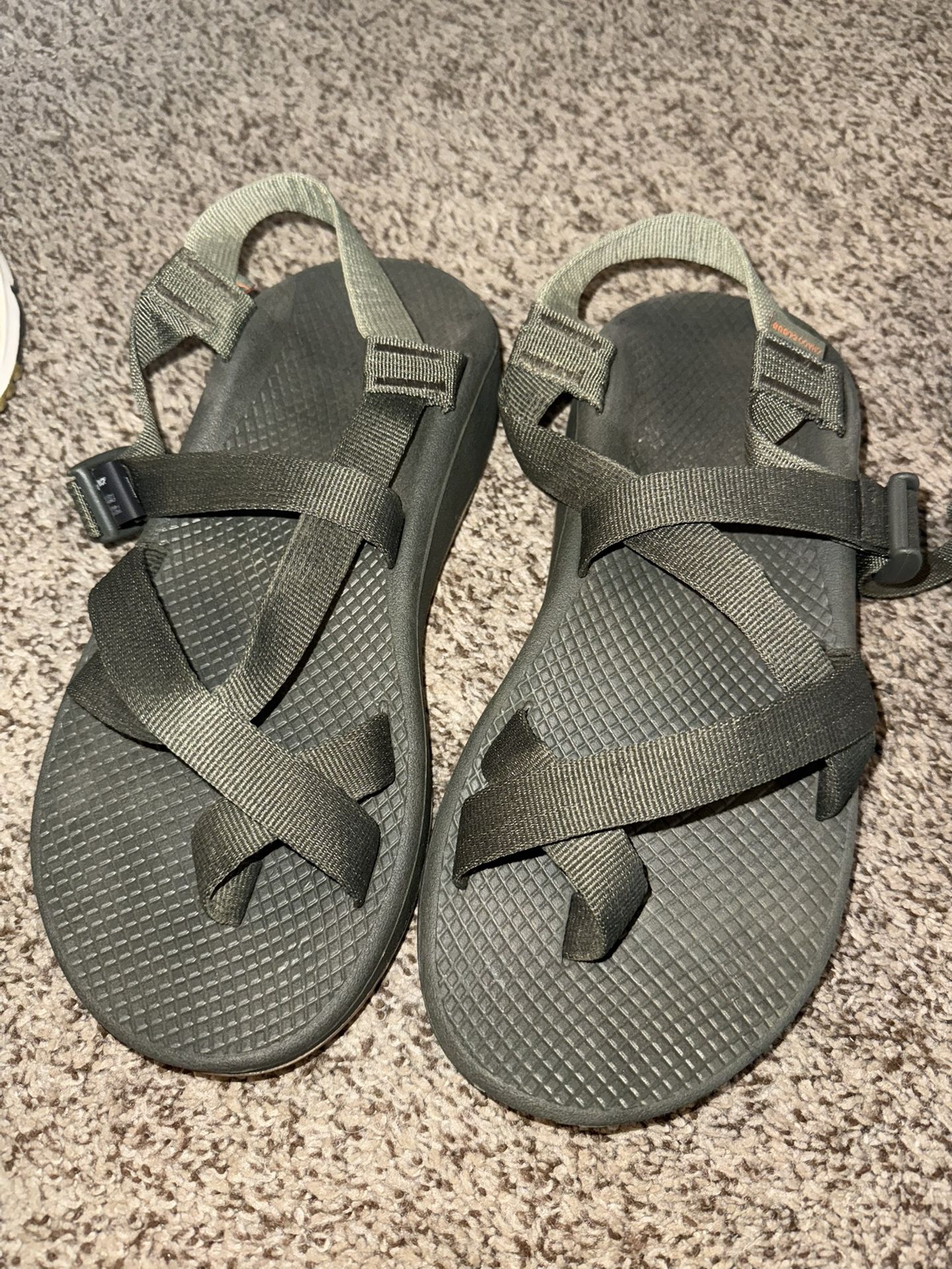 Chaco Mens Size 9