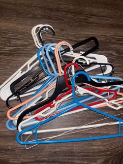 16 clothes hangers