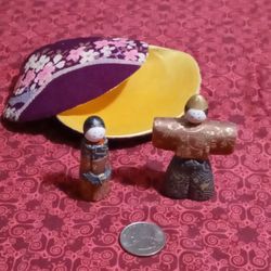 Miniature Japanese Dolls In Real Clam Shell!!