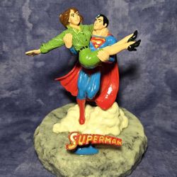Superman To The Rescue • Limited Edition Ron Lee Cast Metal Statue 1994 • SP-125