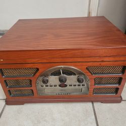 Crosley Stereo 