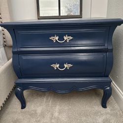 Set Of 2 Night Stands 