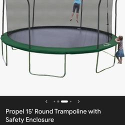 Trampoline 