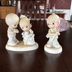 Precious Moments Figure Set
