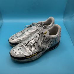 Nike Indoor Soccer Shoes Limited Edition 3Y