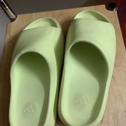 Adidas Yeezy Slides Glow Green Size 11