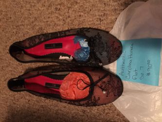 Caroline Herera flats