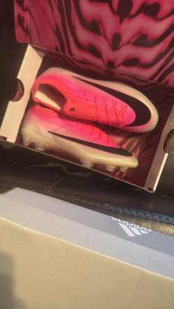 Nike Mercurial Soccer Cleats Pink