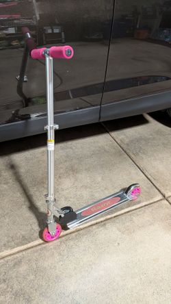 Razor Kids Kick Scooter Pink