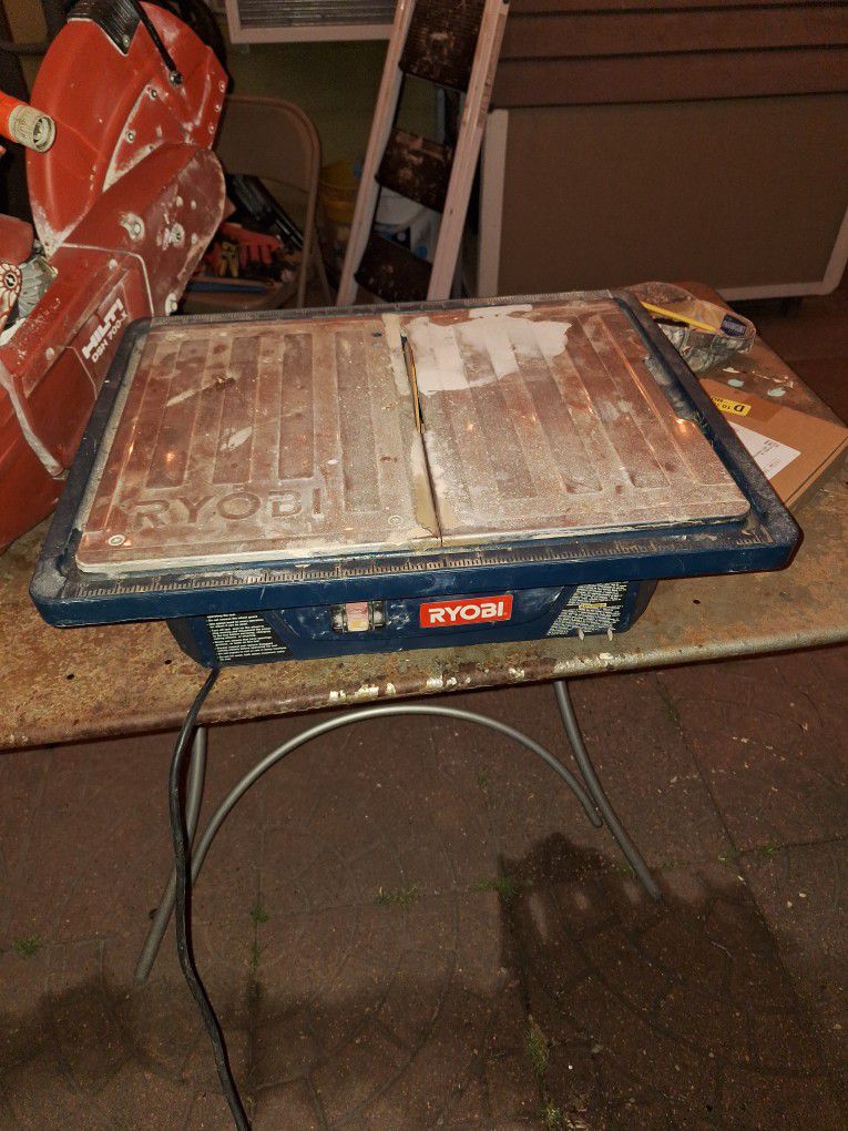 Wet Saw Table Free