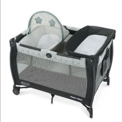 Play Pen With Changing Table