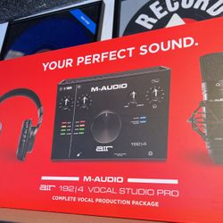 M Audio Pro Studio Bundle 