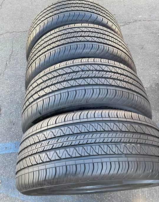 255 45 19 Tires Con 80% De Vida Las 4 De La Marca CONTINENTAL