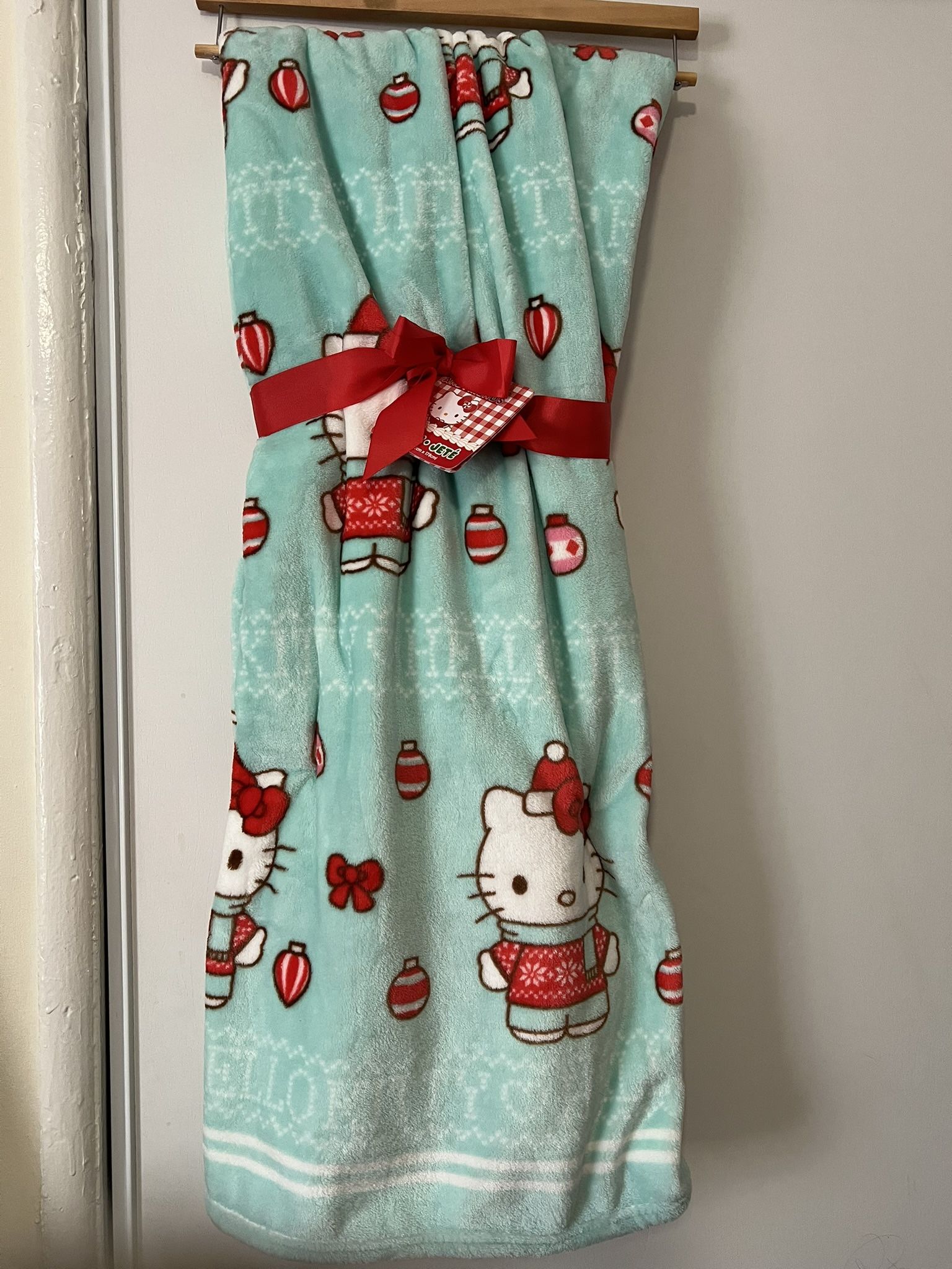 Hello Kitty Blanket