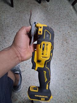 Dewalt 20v DMULTI-TOOL Tool Only 
