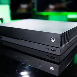 Xbox One X No Display Issue But Powers On! 