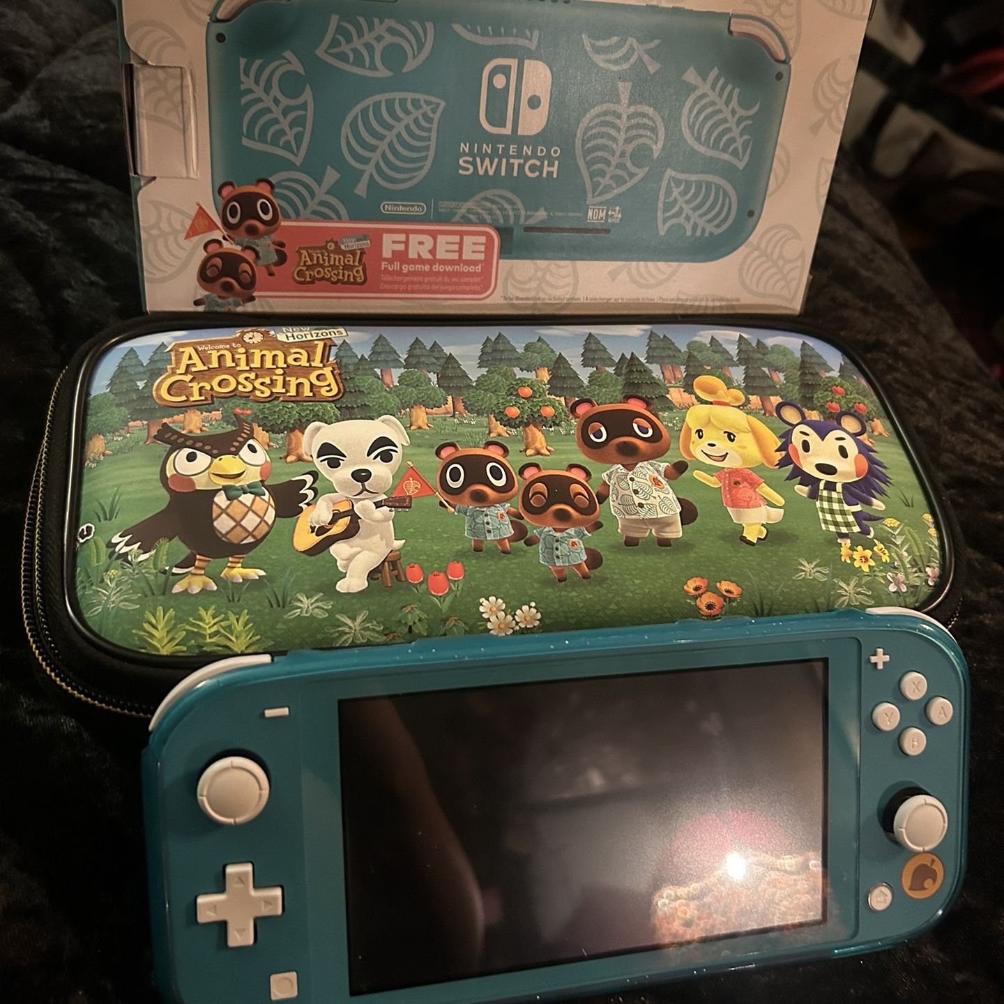 Limited Edition Animal Crossing Switch Lite 