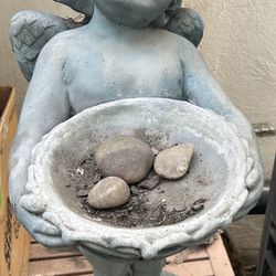 Beautiful Angel Plant Holder 