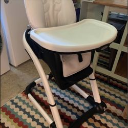 Graco 6 In 1 high Chair 