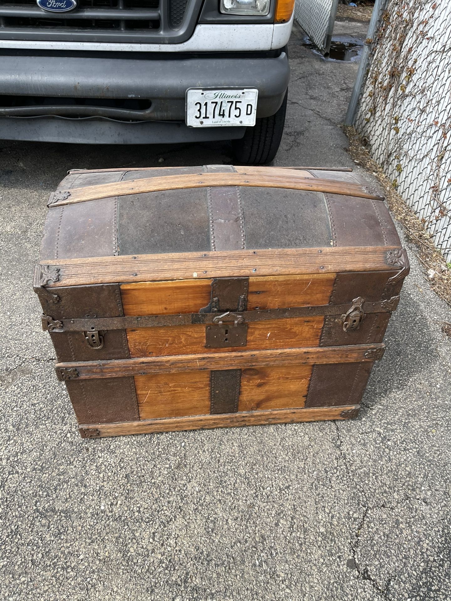 Vintage Chest Trunk