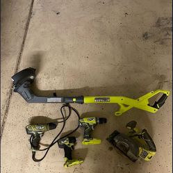 Ryobi Tools Set