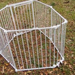 White Metal Dog Pen Gate