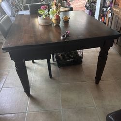 45x45 Inch Table