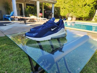 Nike Air Max 270 "Midnight Navy" - Like New! (