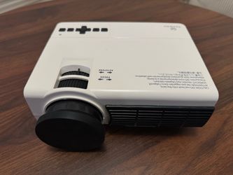 VANKYO portable LCD projecto