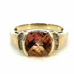Woman’s Ladies 10k Yellow Gold Cushion Cut Peach Colored Stone With Small Diamond Accents Ring Size 7 GP3100328