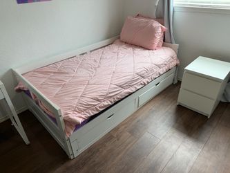 Complete Twin Bedroom Set + Mattress & Bedding – $300