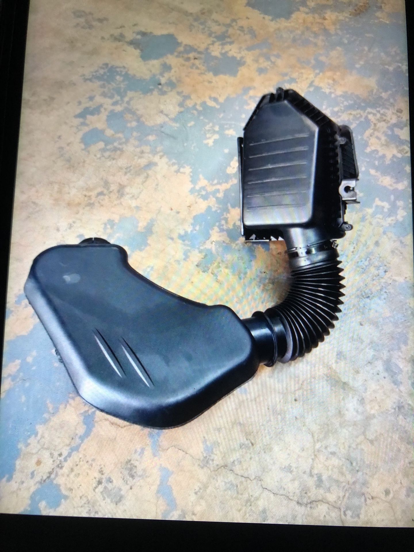 Chrysler 300 Challenger Charger Air Box