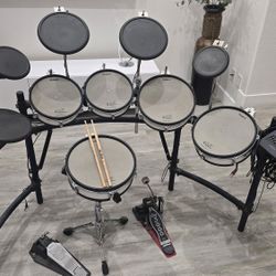 Roland V-Drums TD-10 Electronic Drum Set
