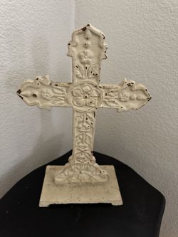 Metal cross