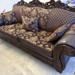 Sofa And Love Seat Need Gone Asap OBO