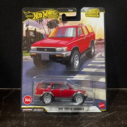 Hot Wheels Premium 2025 Boulevard #144 Red 1993 Toyota 4Runner
