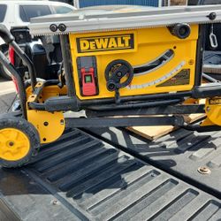 Dewalt Table Saw With Stand..LIKE NEW 