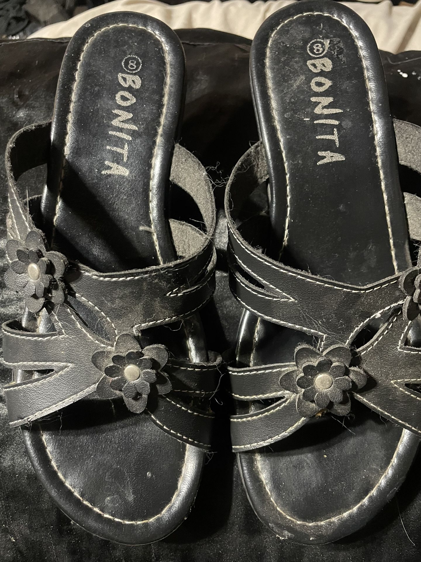 Flower Wedges