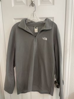 North face Men’s Pullover Size L 