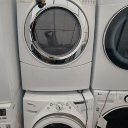 Whirlpool Washer And Dryer Set 
