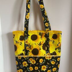 SUNFLOWERS HONEYBEES QUILTED HANDMADE TOTE BAG 