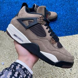 Jordan 4 travis scott size 4-13